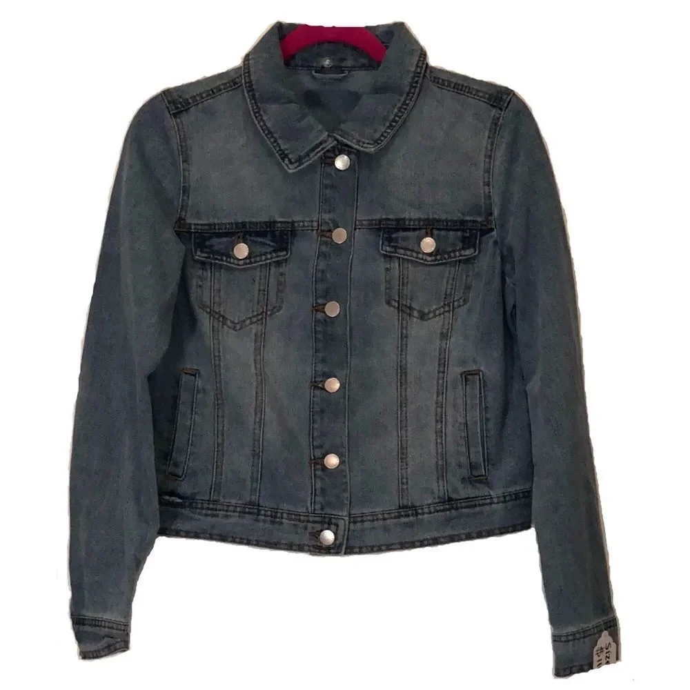 Medium Wash Denim Jacket With Lace Skull Patch